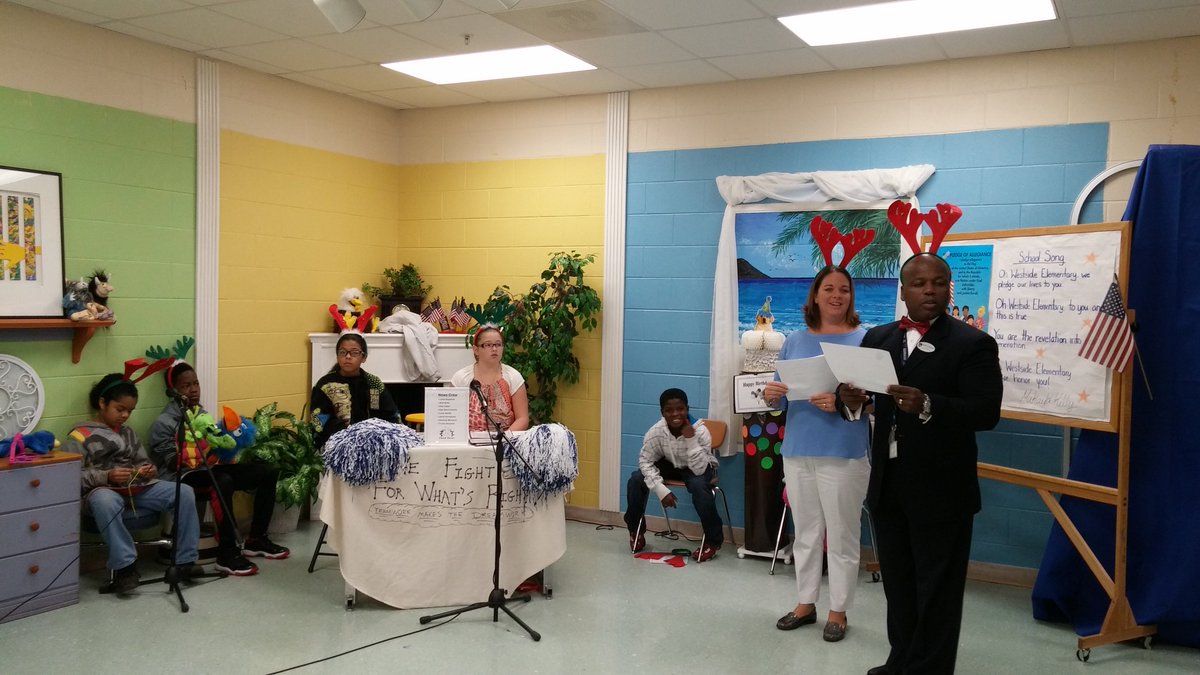 #ENN <a href="/tanfrankqj/">Willie Williams</a> @CarrieKorkus