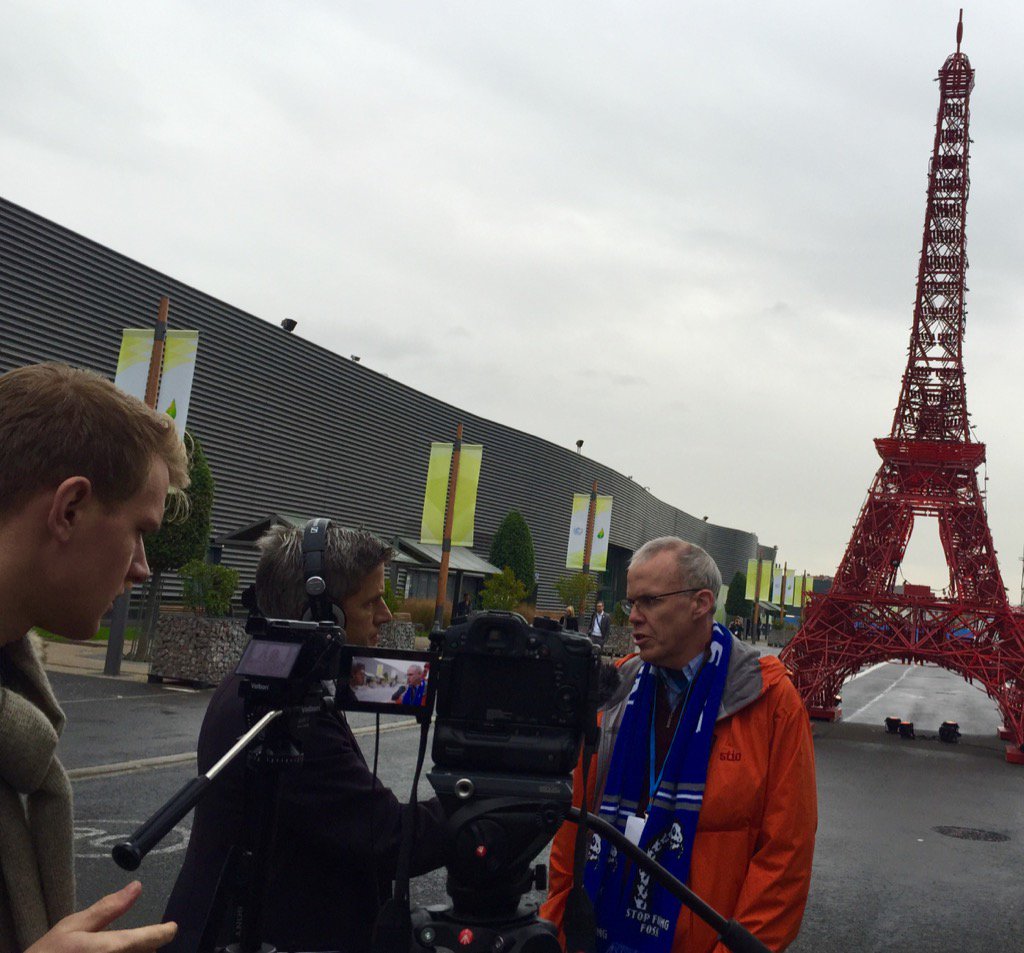 renatatyszczuk's tweet photo. .@billmckibben interview #creativeclimate @OpenSpaceRC @citizenjoesmith @DavidGawith @350 #COP21 https://t.co/dpanD7crss