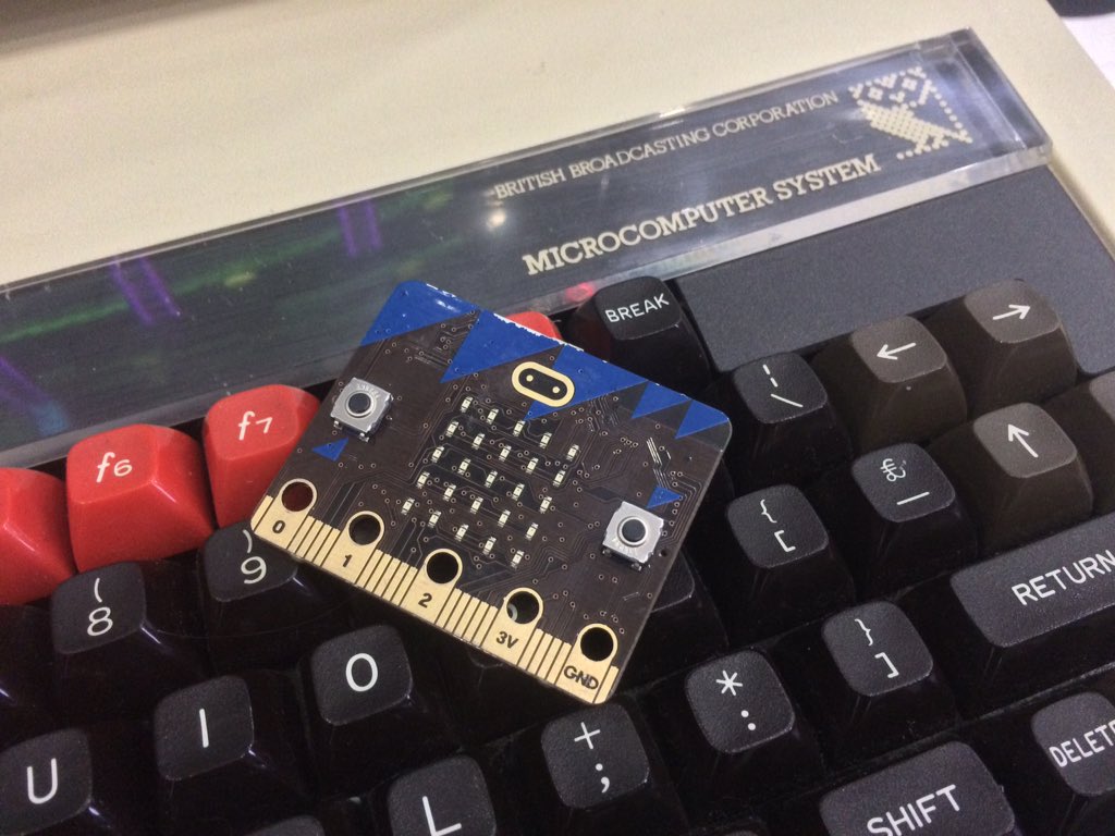 computermuseum's tweet photo. The BBC Micro and the BBC micro:bit together like mother and child :) #TSC15 @MSFTResearch https://t.co/Qcwy1uxYl7