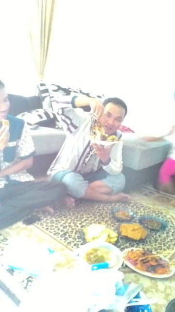 sofyan54hari's tweet image. Makan terus