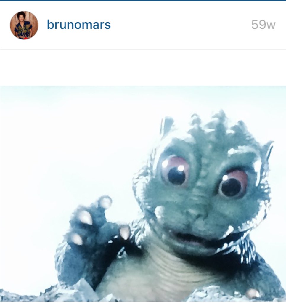 drizzo73's tweet photo. #MTVStars Bruno Mars
RT to Vote
@BrunoMars #DaFaqIsThis https://t.co/xnL5nMhwly