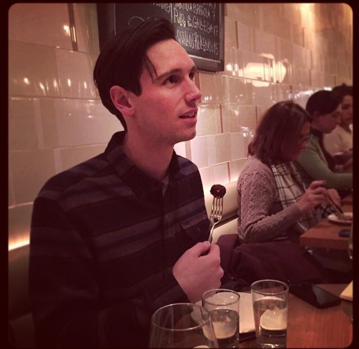 かやこ على تويتر 誰だよこのイケメン兄ちゃんと思ったらコーリー マイケル スミスだった T Co Ihs0jkaezu