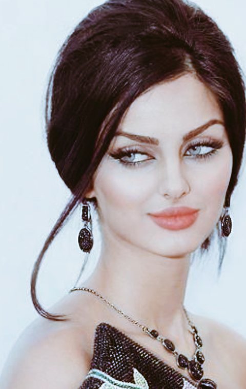 katemaAlabraat's tweet photo. الشـخص #الواثَـق_بـنفـسه
لـه #ضـحكـة #تـختـلـف عن آٍلّآٍَخـريـن
.
:
.
#آٍنًـآٍقــٍة رٍوحً https://t.co/FdBXh6jLfL