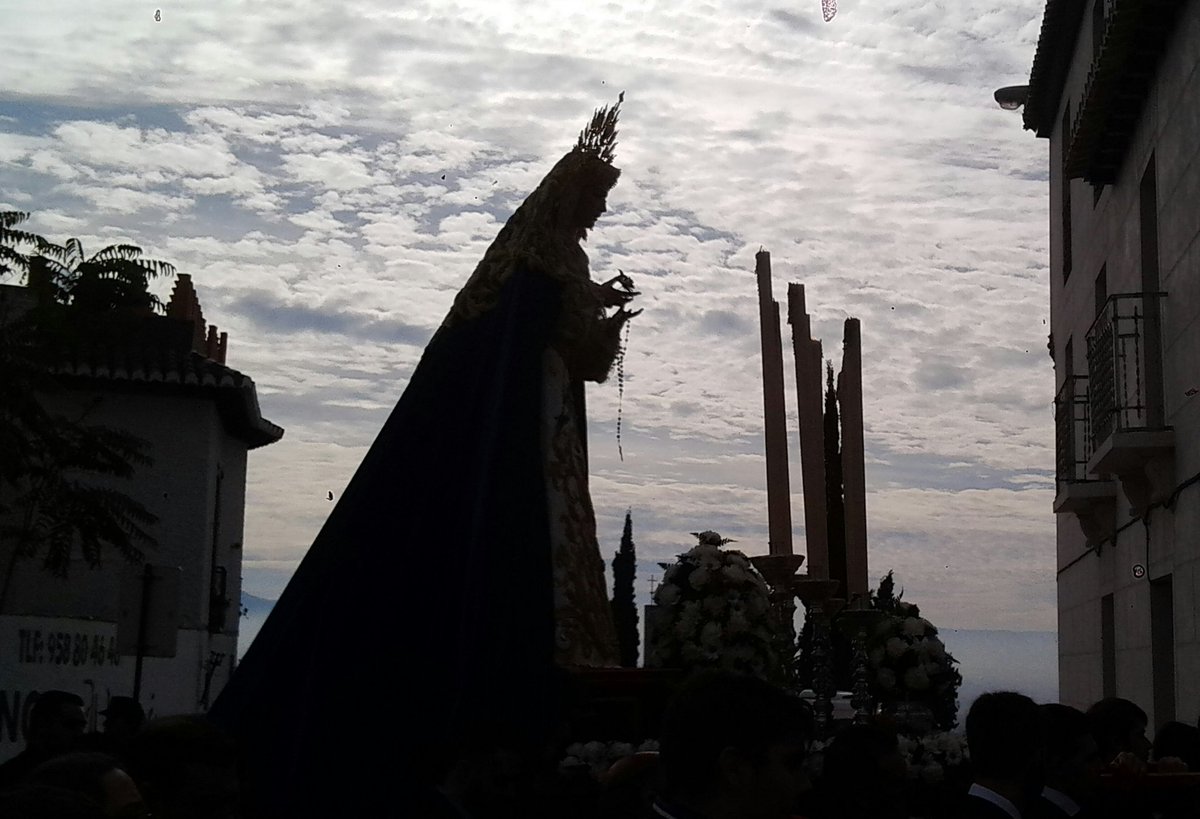 #VirgenDeLaEstrella #Albayzín . Día de Inmaculada. <a href="/granadacofrade/">GRANADA COFRADE</a>  <a href="/estrellacosgr/">Costaleros Estrella</a>  <a href="/Pasionyestrella/">Cofradía de La Estrella</a> <a href="/AMEstrellaGR/">AM Estrella Granada</a>