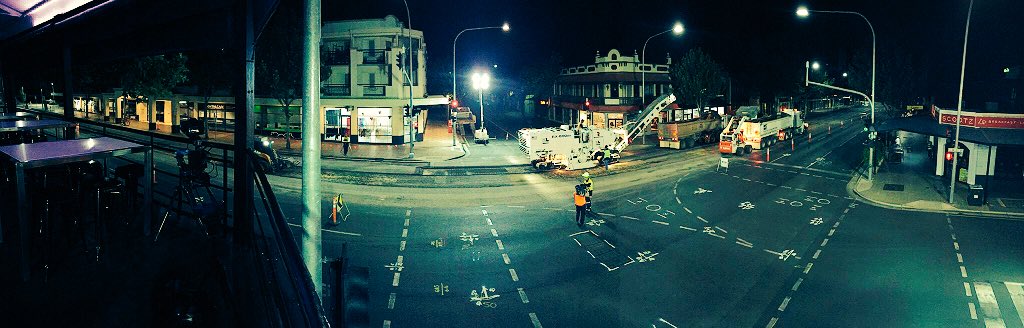 straycreative's tweet photo. Filming @fultonhogan #roadworks #pultneystreet #timelapse #construction https://t.co/awwSRB8mCk