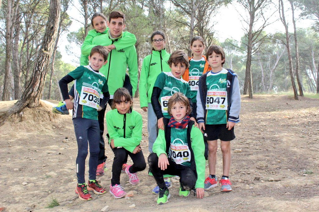 ¡¡Que estilazo tienen estos pequeños!! #EscuelaZenitAtletismo