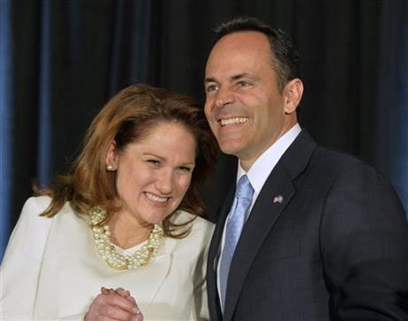 WPSDLocal6's tweet image. Republican Matt Bevin has been sworn in as Kentucky's 62nd governor.
bit.ly/1PUEdFX #WPSD