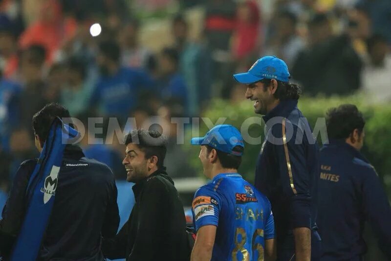 azilala2's tweet photo. @iamAhmadshahzad lovely smile😍😊 https://t.co/24kuHqAvUh