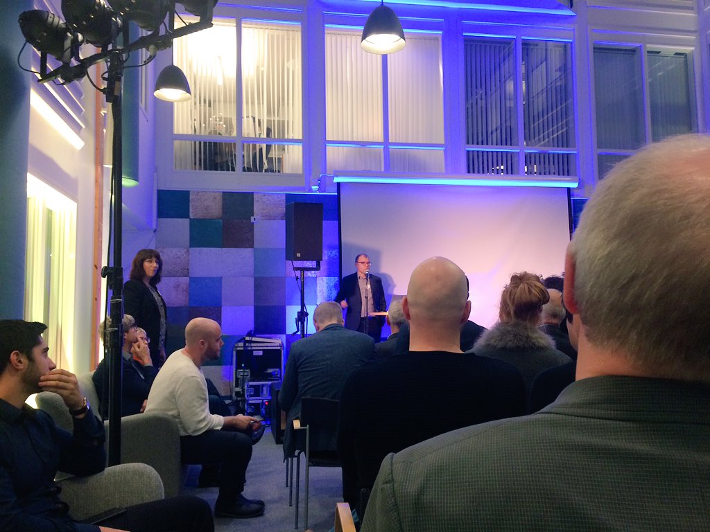 eljester_se's tweet photo. Vi har flyttat norrut, till @luleakommun. Numer sitter vi hos Arctic Business Incubator, som firar 10 år ikväll. https://t.co/Cxl573tShJ