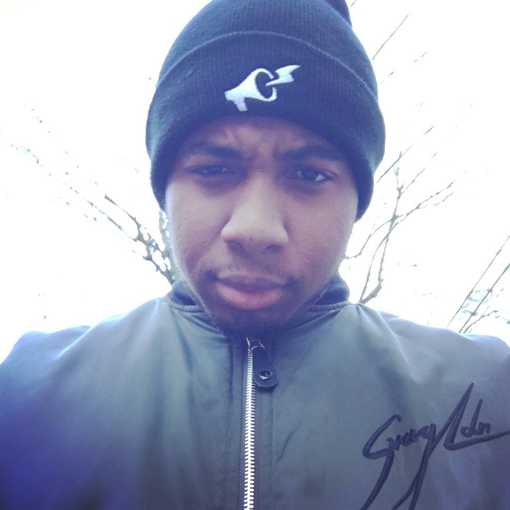 vasleonapparel's tweet photo. Check out @thisisvasleon in the #hypit beanie 🙌🏽 #originalhyper @hypit https://t.co/VkALITH4uo