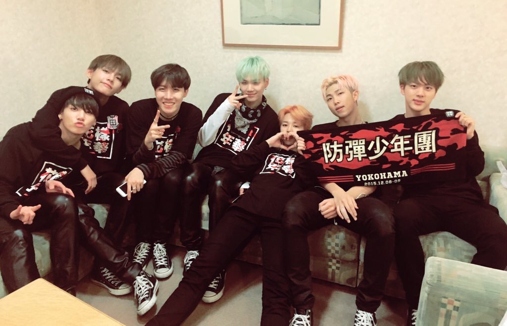 グクのペットボトルの飲み方 楽しかったよー ありがとう また 今度会おうね ぐくが一番好き T Co Grufhbzvvx