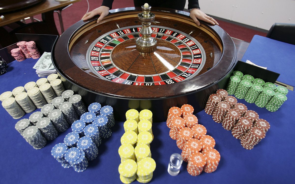 Florida reaches 3B gambling deal with Seminole Tribe, will permit