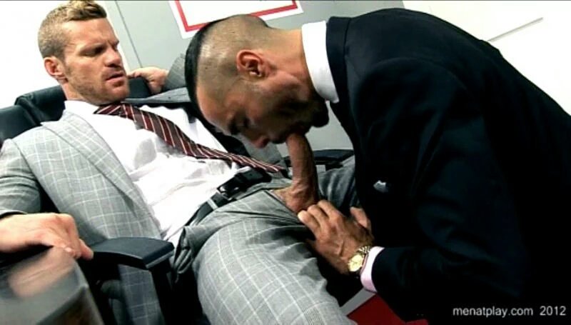 divaaax's tweet photo. RT if you like sex at the office! 💖👬 #gay #love #gaymen #sex #officesex https://t.co/FM6o7Slfq9