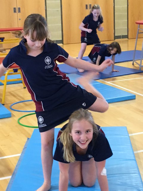 ShskPE's tweet photo. Christmas fun in the PE department games #positiveattitudes #multipleoutcomes https://t.co/jkVz5xH7fb