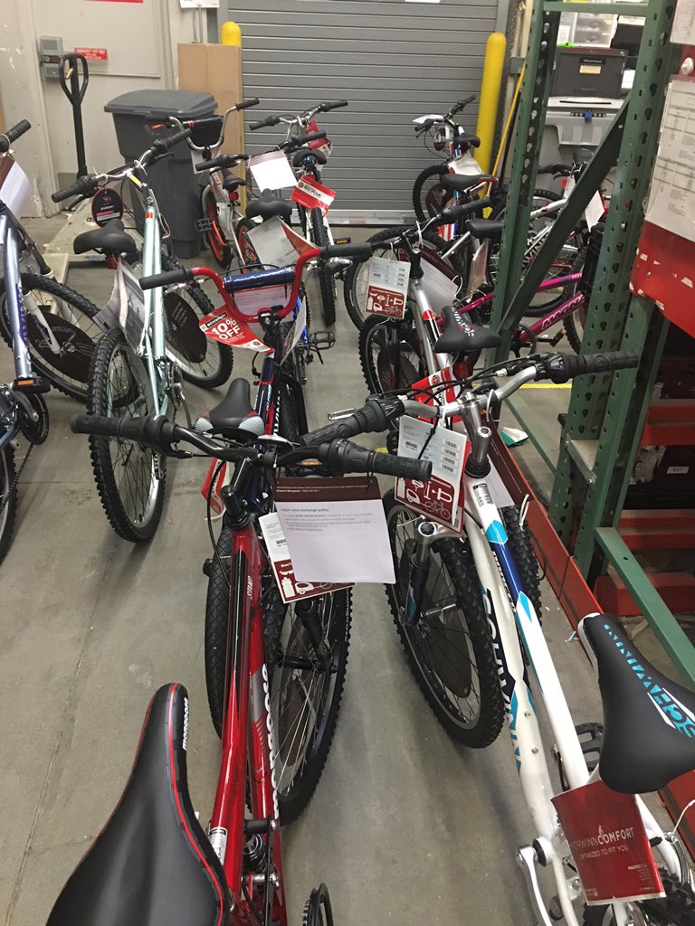 Toys for tots purchase! <a href="/jennife25013526/">jennifer mayer</a> <a href="/ShannonGehrmann/">Shannon Gehrmann</a>