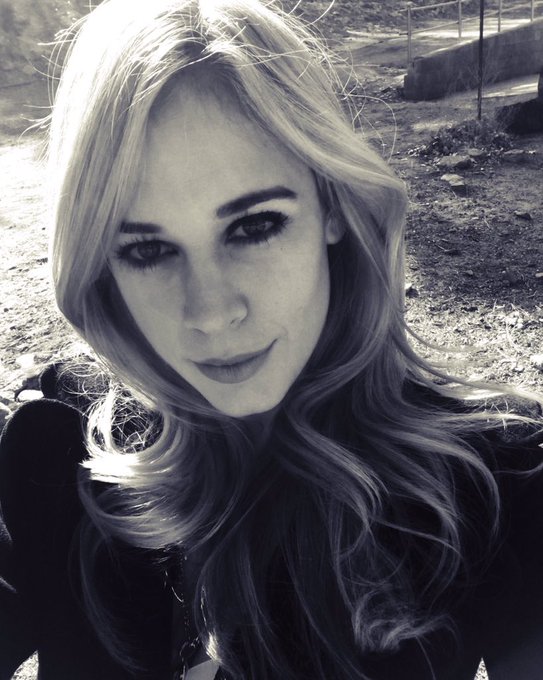 When the honey moon faze is over 👻 https://t.co/uYoD5KeIwS<a href="/tag/actress"class="tags"><span>#actress</span></a><a href="/tag/bts"class="tags"><span>#bts</span></a><a href="/tag/makingmovies"class="tags"><span>#makingmovies</span></a><a href="/tag/sfxmakeup"class="tags"><span>#sfxmakeup</span></a>