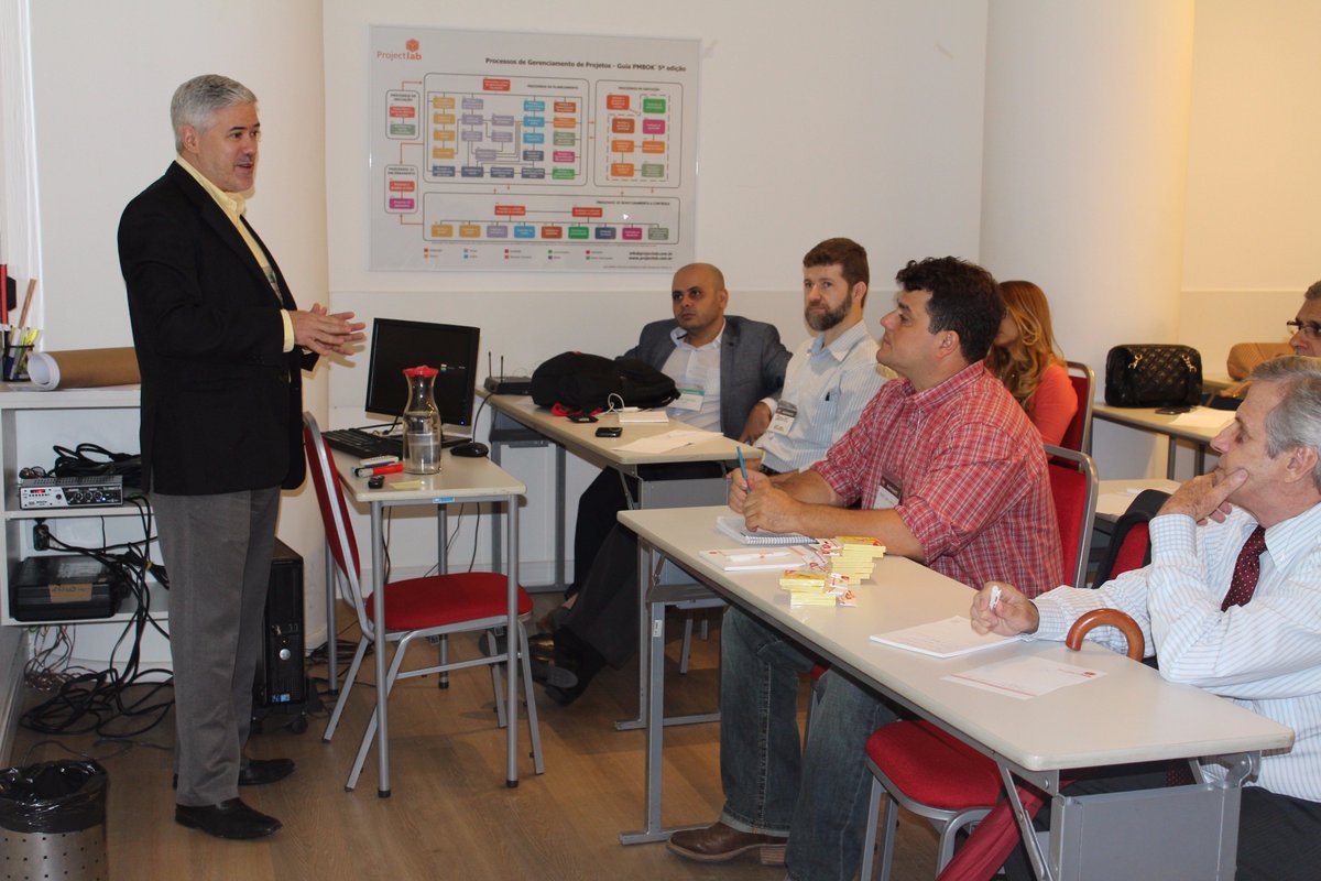 projectlab_pmi's tweet photo. Está acontecendo a oficina MODELAGEM DE PROCESSOS DE NEGÓCIOS – BPM com Roberto Paranhos no #PMPDay https://t.co/ZbhVbH8TXv