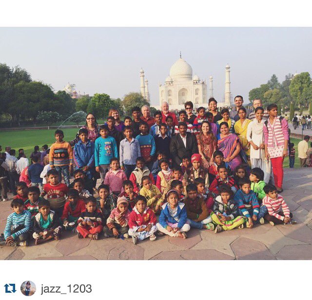TheAngelHouse's tweet photo. Kicking off the Christmas season by celebrating with 50 of our new Angels at the Taj Mahal! #ChristmasInIndia https://t.co/QJ7vMNnp34