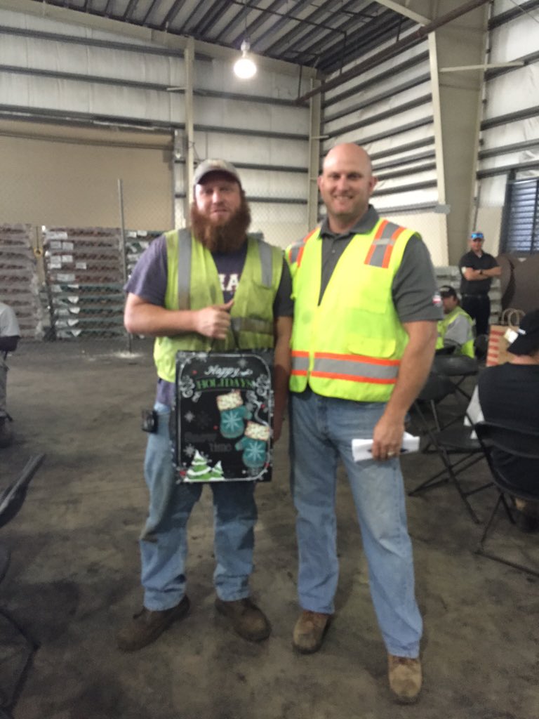 Portus_us's tweet photo. Be sure to congratulate the EOY for JAX Stevedoring... Kevin Johnson #PortusHolidayBBQ https://t.co/L2WORDoR3t