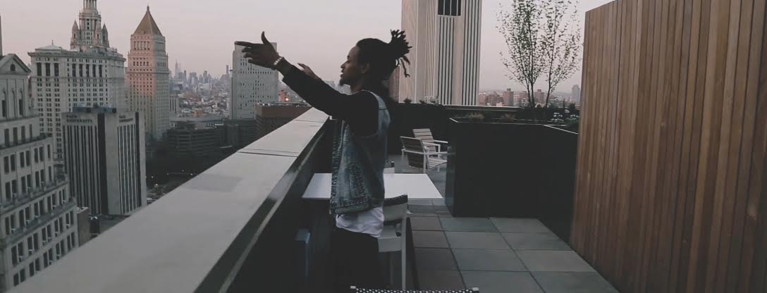 TheSmoothHandle's tweet image. @CRSLYRC - SEA RICH (VIDEO)
thesmoothhandle.com/2015/12/08/crs…