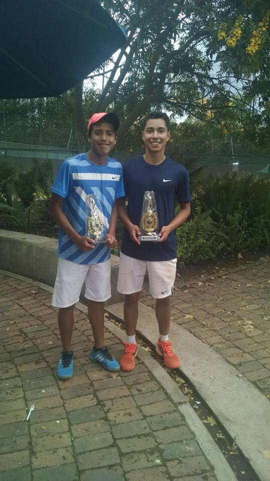 NESTORTENIS's tweet photo. @COSAToficial CAMPEON COSAT NICOLAS RICO COLOMBIA EN BOGOTA Y SANTANDER https://t.co/KJozIQ9gyy