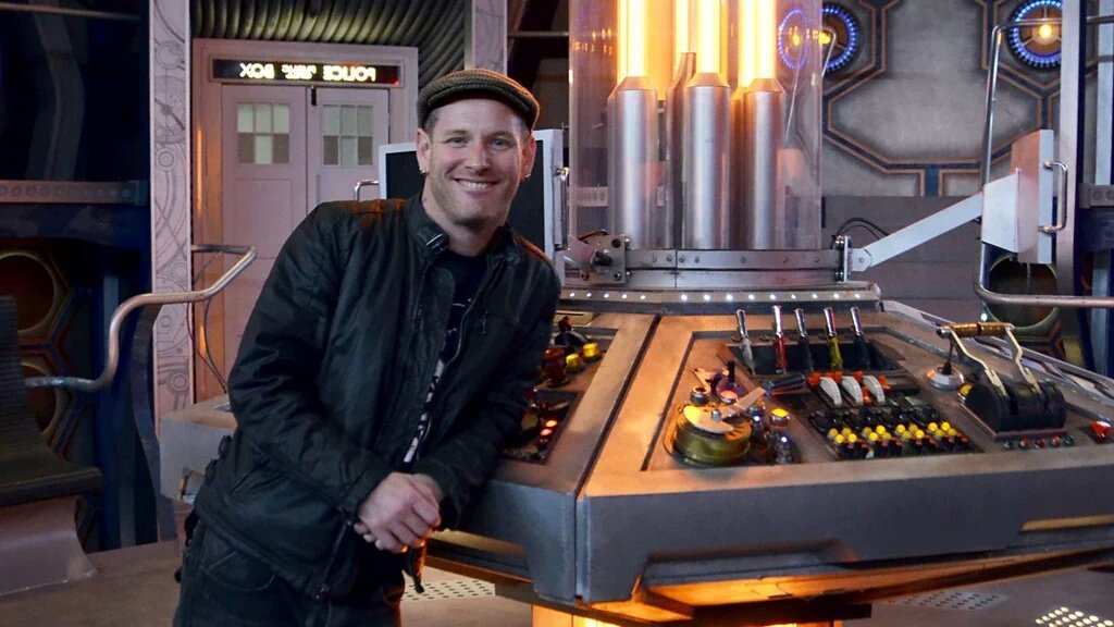 Happy 42nd Birthday to the total dork thst is Corey Taylor who is my inspiration all day, everyday 