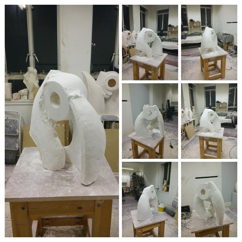 CKDrakesculptor's tweet image. It comes,.slowly but surely #sculptureinprogress #carvingprocess  #glasgowstudio