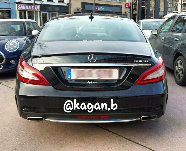 OnlyCarrera's tweet photo. Mercedes CLS 350 2015 Model 😍
📷: I myself
Samsung Galaxy S4 (Black Edition)📷
#Mercedes #CLS #CLS350 #2015Model #e63… https://t.co/57IlqAWz5T