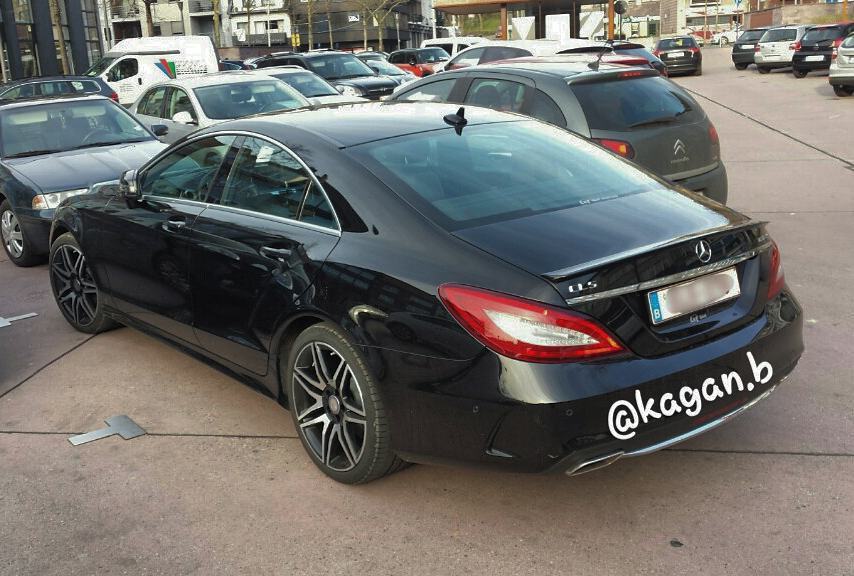 OnlyCarrera's tweet photo. Mercedes CLS 350 2015 Model 😍
📷: I myself
Samsung Galaxy S4 (Black Edition)📷
#Mercedes #CLS #CLS350 #2015Model #e63… https://t.co/NFwfdU0iuL
