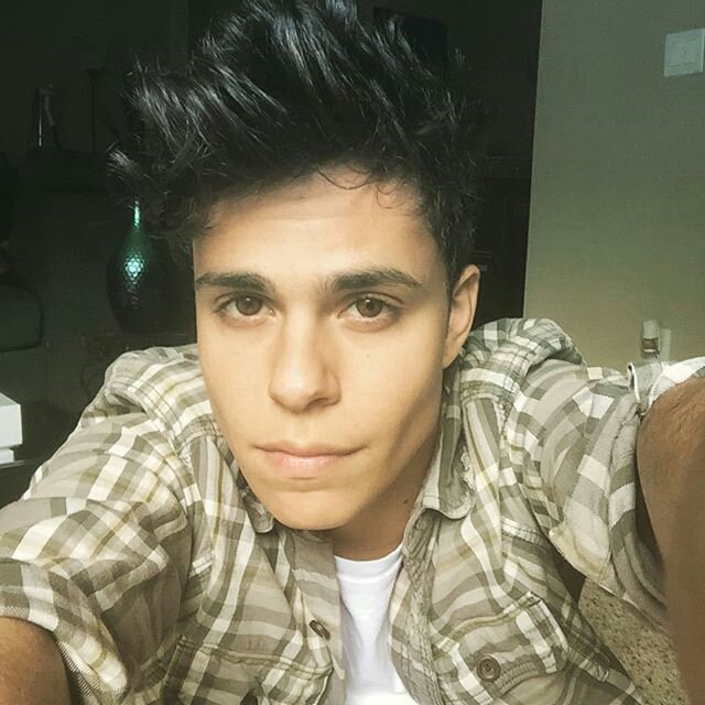 MNRFanClubBRA's tweet photo. Thomas postou no instagram  (sem legenda) 
https://t.co/DuHXYMYExc https://t.co/xO2p4jhLK6