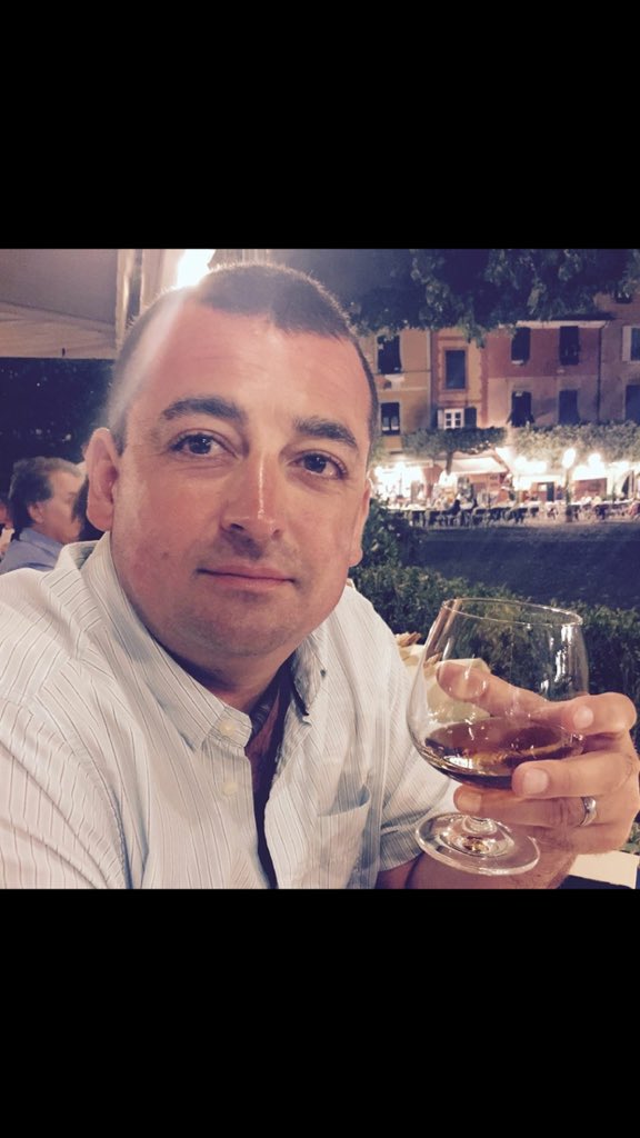 5acha_B's tweet photo. #portofino https://t.co/BUyHJBiO4G
