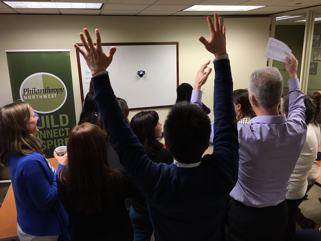 philanthropynw's tweet photo. Thanking our friends @firstalaskans for being amazing partners this year. #LocalMatters15 https://t.co/pBio1f5Fo5