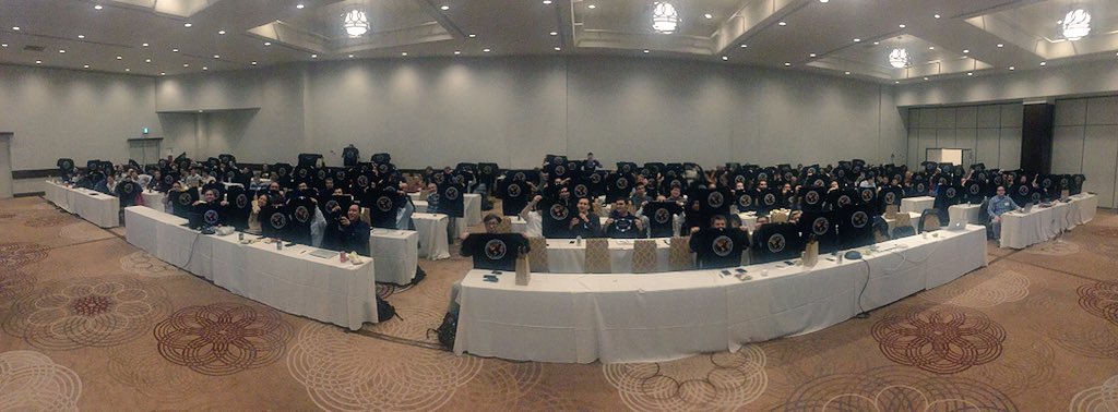 PatrickMcFadin's tweet photo. Last #cassandra day t-shirt pic for 2015. Thanks #Toronto you were awesome. https://t.co/5zmLMJIbhY