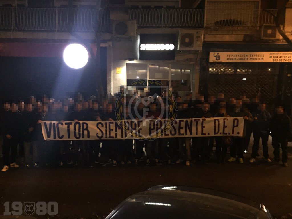 FondoSur_1980's tweet photo. VICTOR SIEMPRE PRESENTE. D.E.P. https://t.co/msaaFjJ7KY