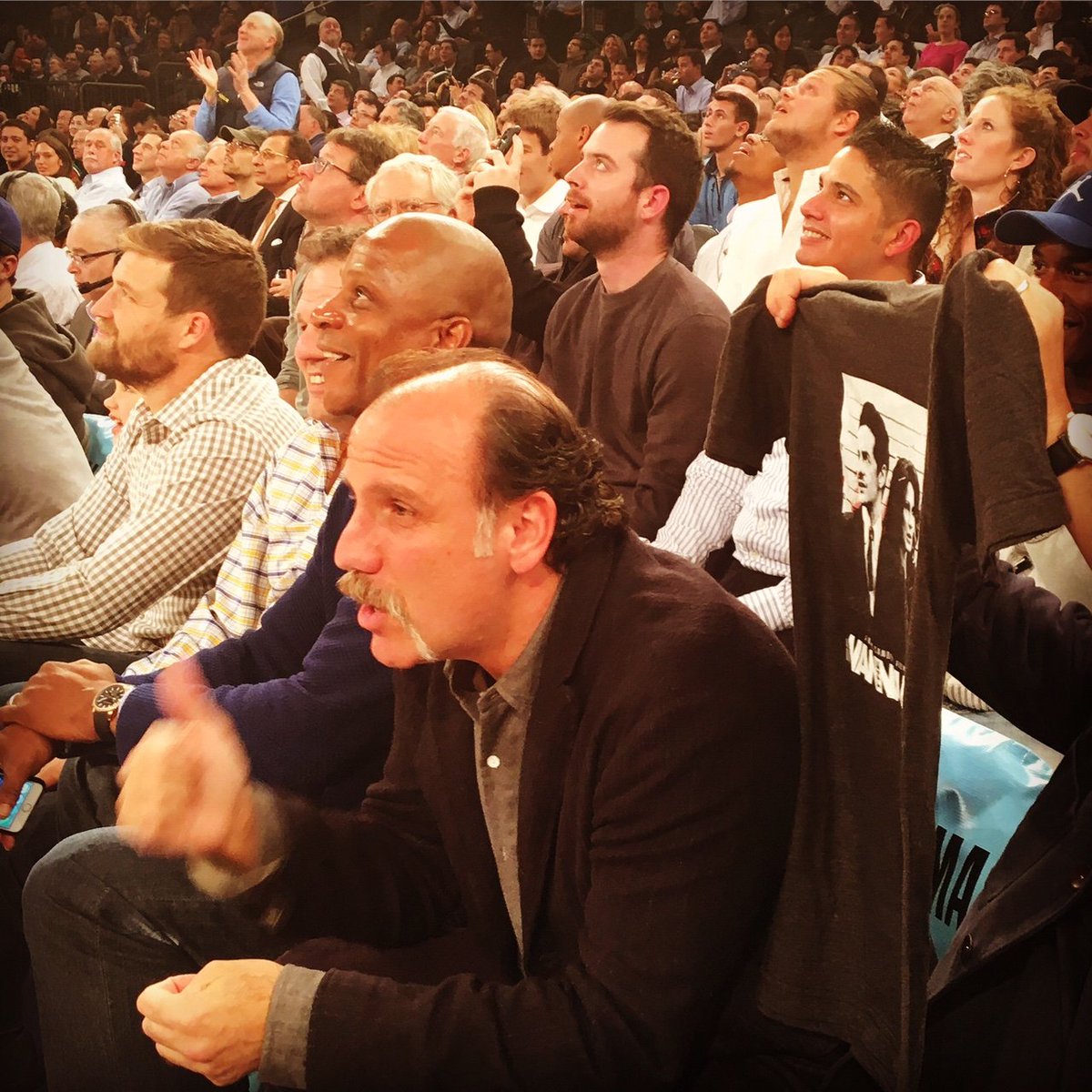 Wannabe_Movie's tweet photo. Who spotted Nick Sandow &amp; some love for #TheWannabe at the #Knicks game last night? @nyknicks @TheGarden https://t.co/h3LQjhDXdX
