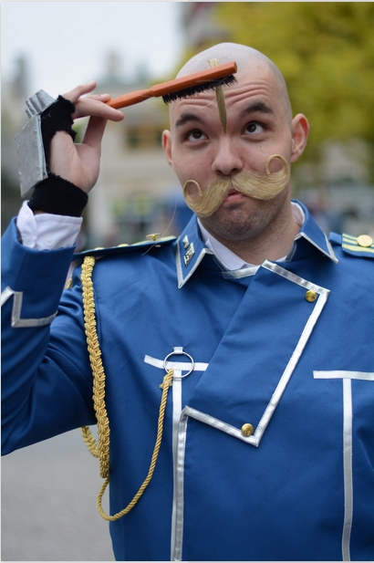 Miccostumes.com on Twitter: "Alex Louis Armstrong cosplay, funny hair ...