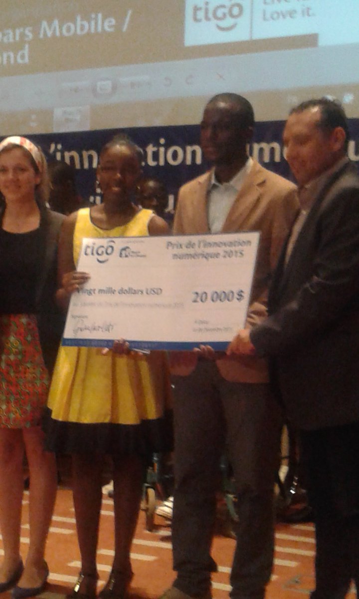 YasSenegal's tweet photo. Les projets Diamond et CyberCase remportent le concours #PrixdelInnovationNumerique de #R4Change et Tigo Sénégal https://t.co/EoB86s8gOr
