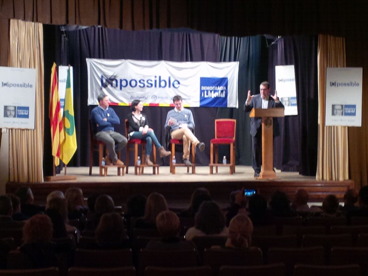 cdcbellpuig's tweet photo. Al 20d ho farem #possible,  avui des de Bellpuig @ConvergenciaCAT @reagrupament  @DemocratesCAT  @antonipostius https://t.co/TM49srKkFs