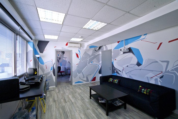 STYLETRIPnl's tweet photo. #graffiti at the #office, love it! #Inspiration #interiordesign https://t.co/b8JxOQ5efv