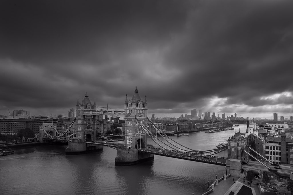 visitlondon's tweet image. Very arty pictures of Tower Bridge! Cheers for your #LondonIn4 @TS446photo!