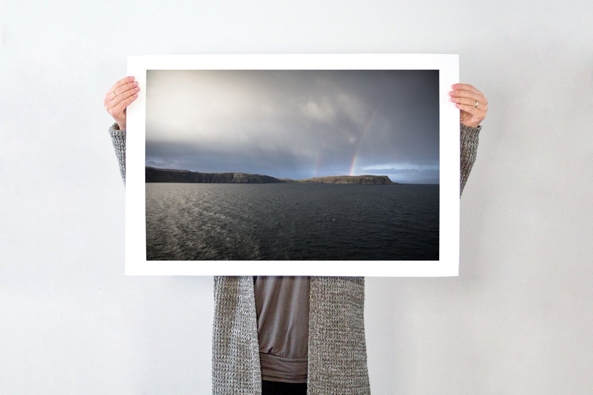 LetsExploreMag's tweet photo. Only 1 #FineArtPrint away from hitting a sweet 9500 in our #crowdfunding. #Only3HoursLeft https://t.co/LZLRSrO6zW https://t.co/0EjE0EaFpr