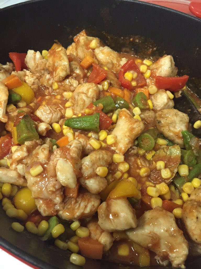 Live__Naturally's tweet photo. Happiness is cooking for your parents  #chicken stew #winters https://t.co/DRUT5kzIld