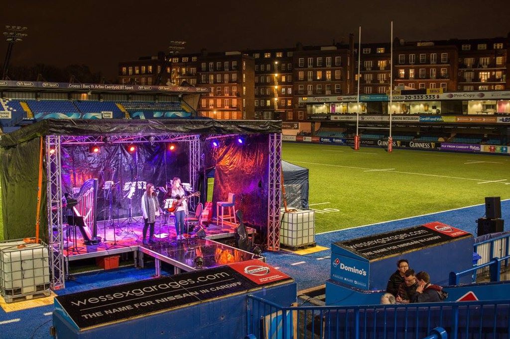 Something a little different <a href="/ArmsParkCardiff/">Cardiff Arms Park</a> last week- well done to <a href="/cardiffcarols/">Cardiff Carols</a> &amp; the <a href="/cardiff_blues/">Cardiff Blues</a> staff 🎅🏼