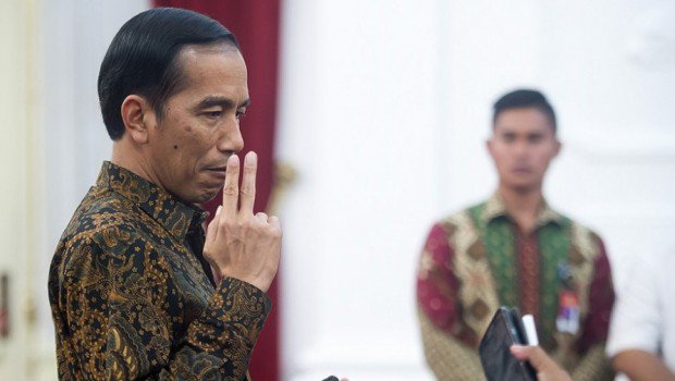 #PopulerB1 3: VIDEO: Jokowi Kehilangan Rasa Hormat atas Setya Setelah Baca Transkrip brt.st/4YNO