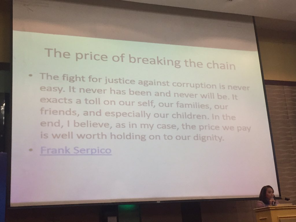 momblogger's tweet image. COA Commissioner Mendoza on the price of breaking the chain is really that High #Breakthechain #DataSummitPH