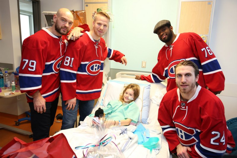 fondChildren's tweet photo. The Children’s smile-o-meter reached epic new levels this afternoon, thanks to a visit from the @CanadiensMTL@! https://t.co/3W93YN3oRQ