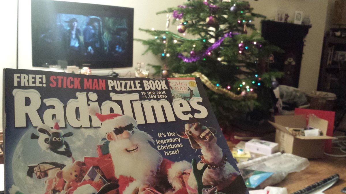 MichaelWDVLL's tweet photo. #christmascountdown has begun at home! #radiotimes #Christmas https://t.co/iMJHvjO38x