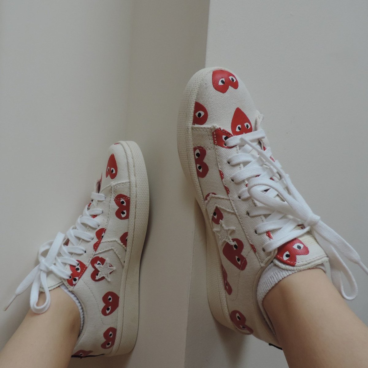 molestia. tweet media