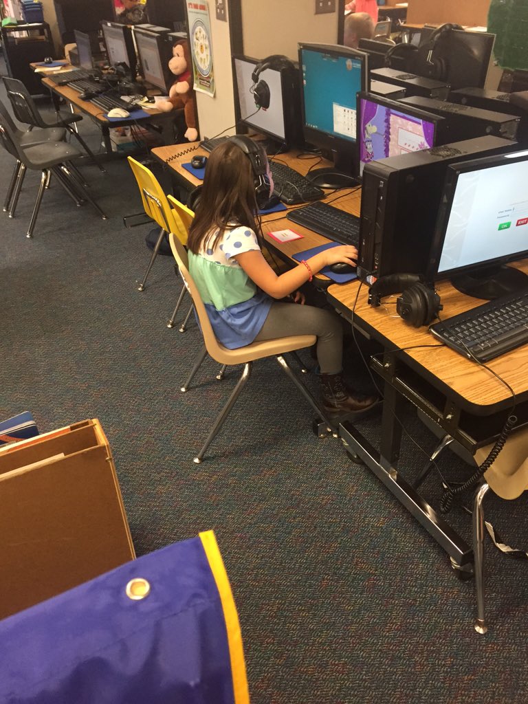 liz_maywald's tweet photo. Practicing phonics skills on Istation! #coltslead  #twitterchallenge day 4 https://t.co/1qVJQeZ0gg