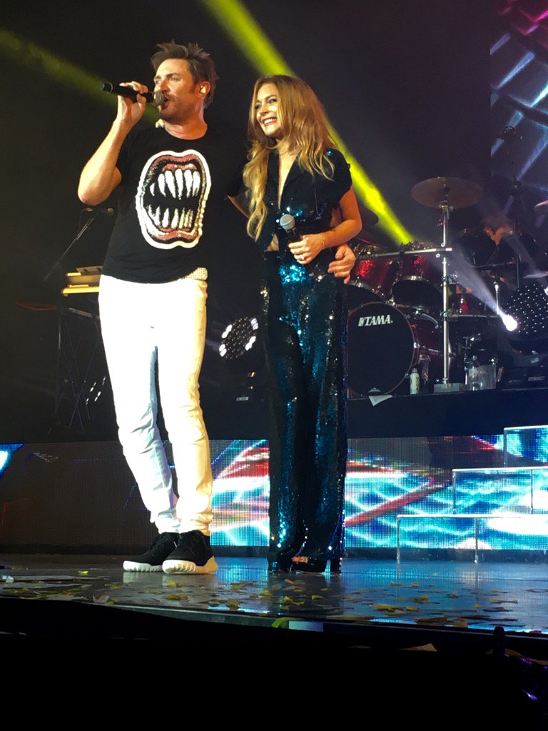 duranduran's tweet photo. Live @TheO2 - @SimonJCLeBON and @lindsaylohan. #PaperGods, #Duranlive https://t.co/CzE1bFFK1g